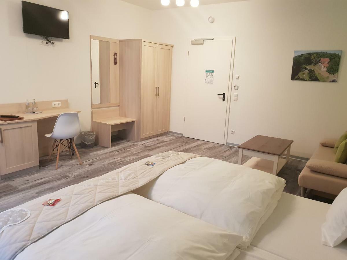 Neue Muehle Kleines Landhotel Brandenburg  Exterior foto